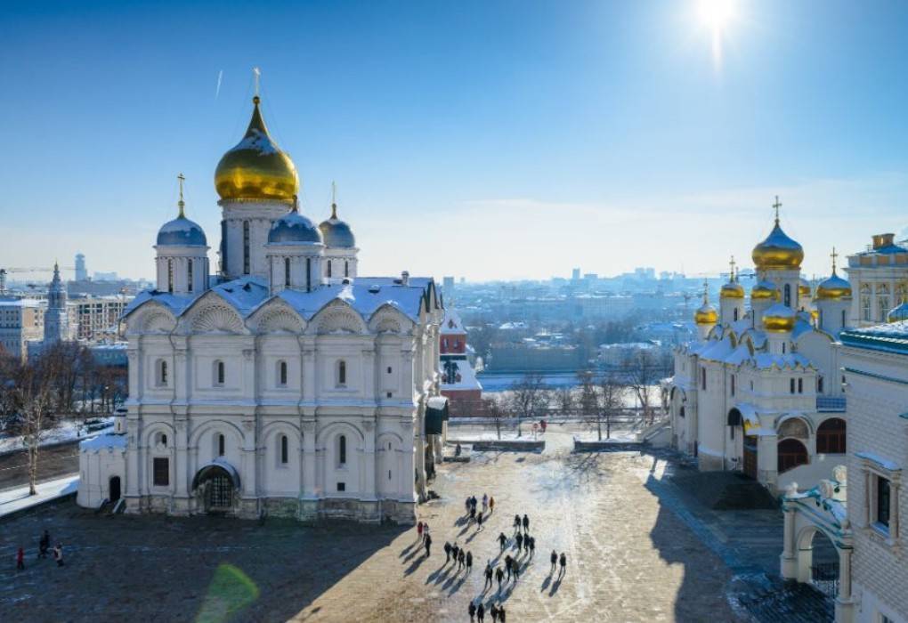 Соборная площадь кремля - вики