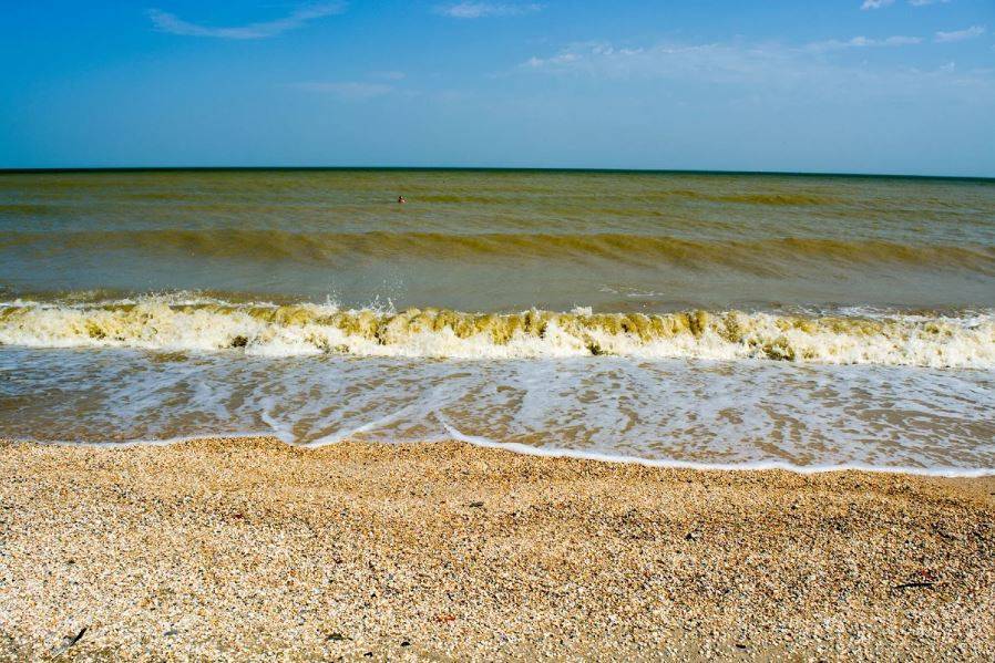 Лучшие места для отдыха на азовском море в россии, крыму с детьми 2020