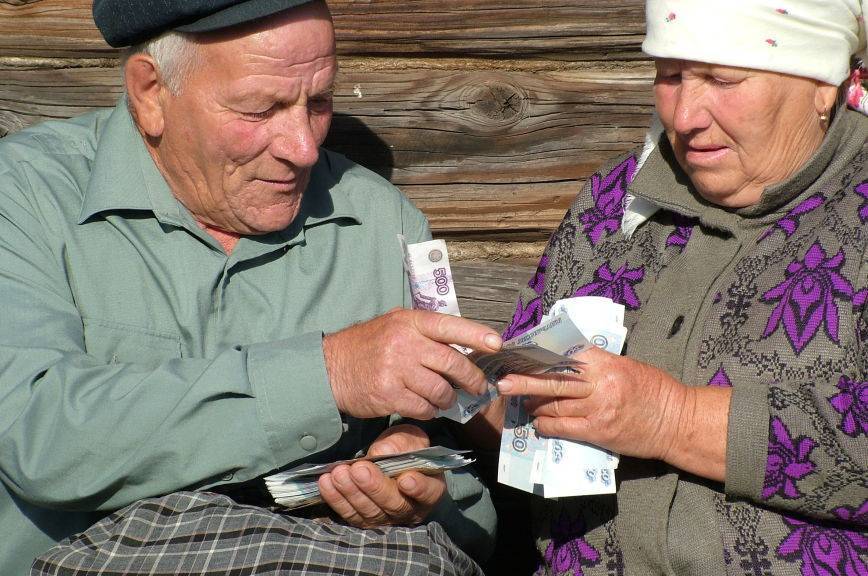 Эмиграция для пенсионеров из россии в  2021  году: куда уехать жить на пмж