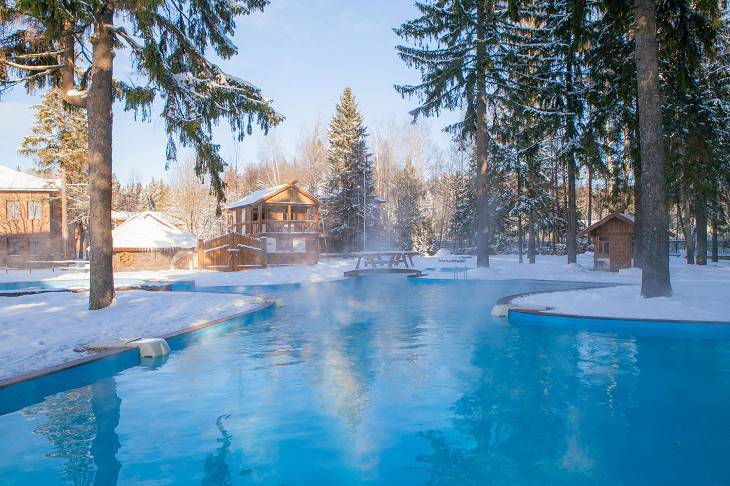 Топ-10 мест в россии на новый год 2022 недорого — отели с программой, цены, туры