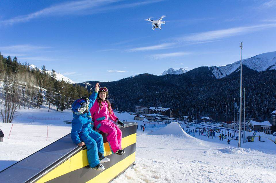 Горнолыжные курорты подмосковья: лучшие горнолыжные комплексы, где лучше отдыхать с детьми, горнолыжные школы для новичков
