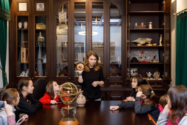 Лучшие интерактивные программы для детей в музеях санкт-петербурга