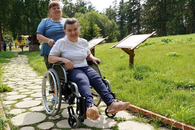 «доступный туризм». как сделать байкал доступным для людей с инвалидностью?