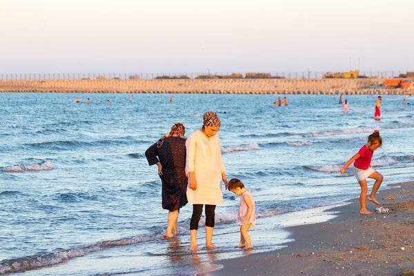 Гид по курортам каспийского моря: пляжи дагестана и калмыкии