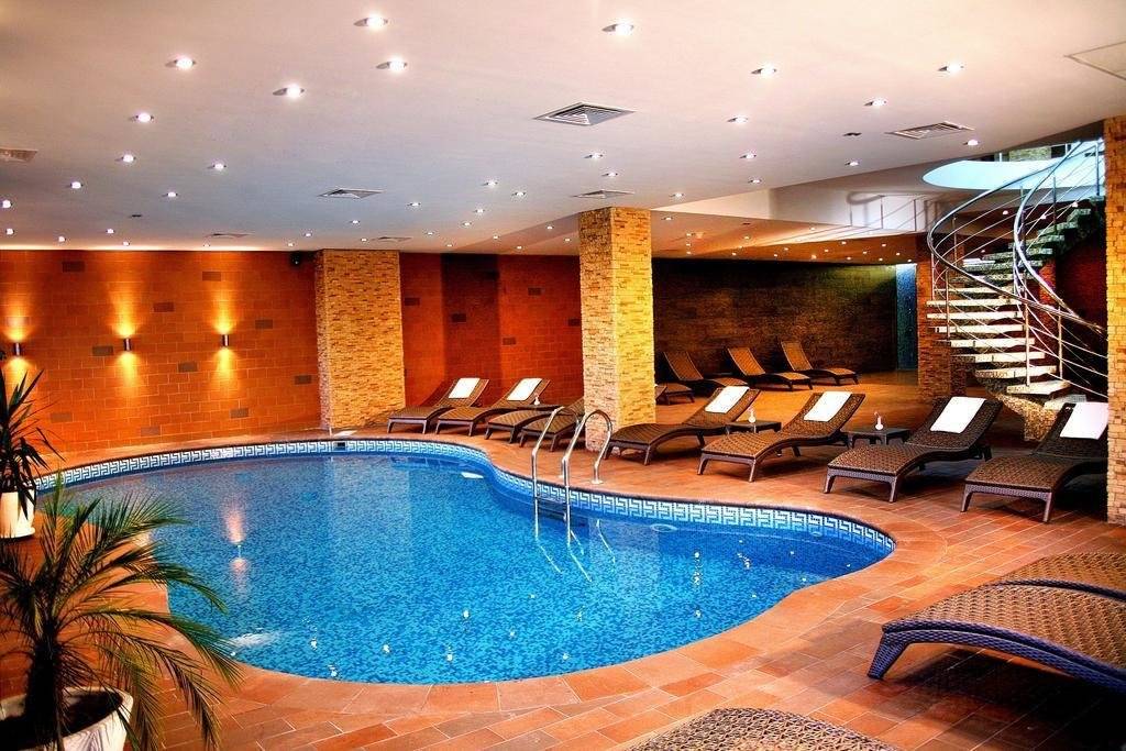 Отели с тёплым бассейном для отдыха в подмосковье круглый год — отзывы, туры, рейтинг, карта