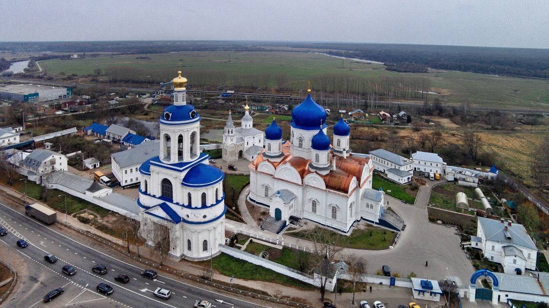 Свято-боголюбский монастырь