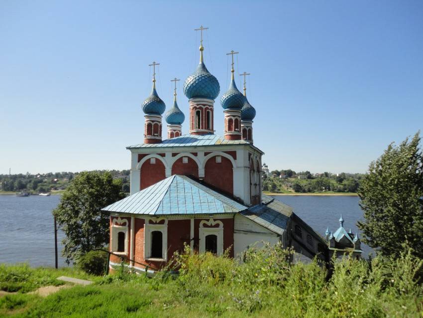 Казанская преображенская церковь
