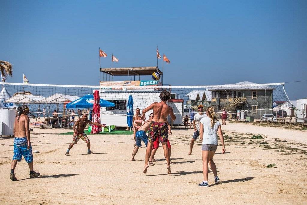 Пляжи ейска: песчаные и галечные, городские, дикие, для детей на туристер.ру