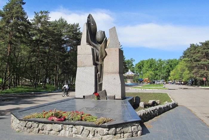 Памятник ленину хабаровск. сколько памятников ленину в городе? | города планеты
