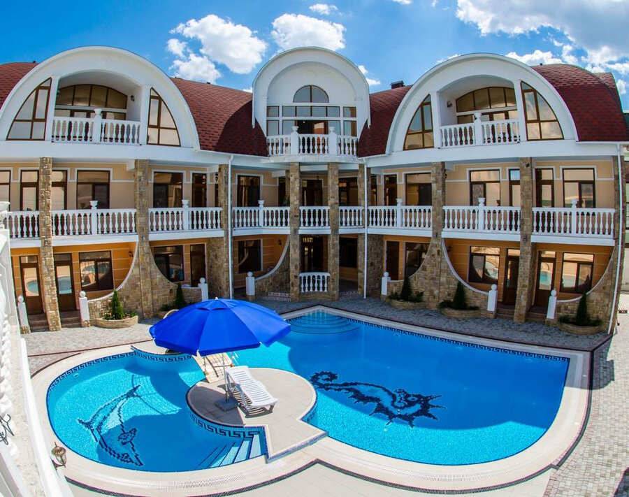 Гостевые дома в евпатории с бассейном без посредников  - на hochu-na-yuga.ru