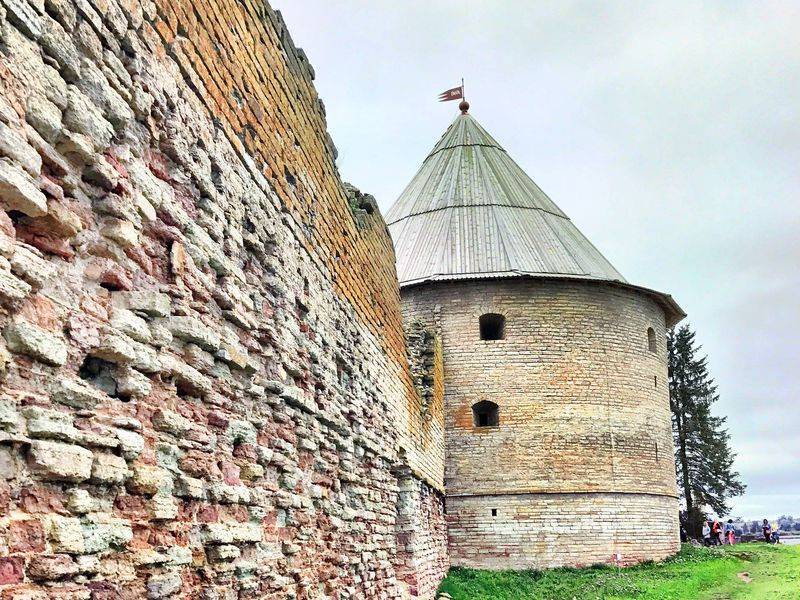 Крепость орешек (шлиссельбургская крепость): как добраться из санкт-петербурга, история, отзывы