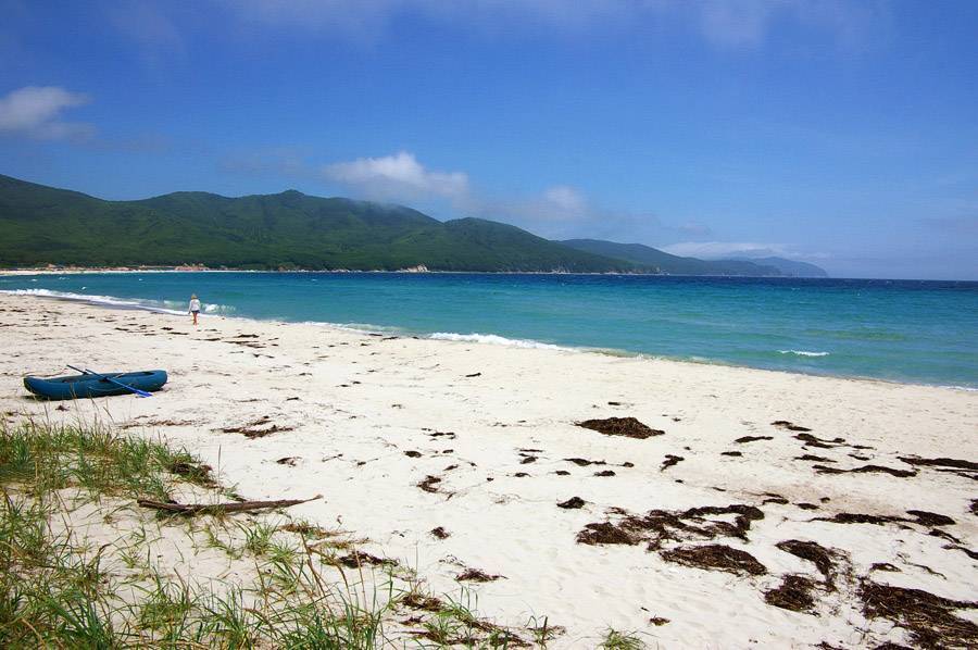 Где недорого отдохнуть летом около японского моря.