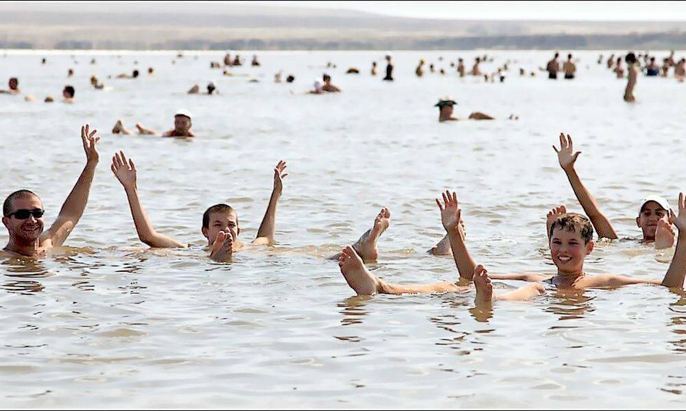 Самые красивые озера россии: потрясающие места для отдыха с детьми