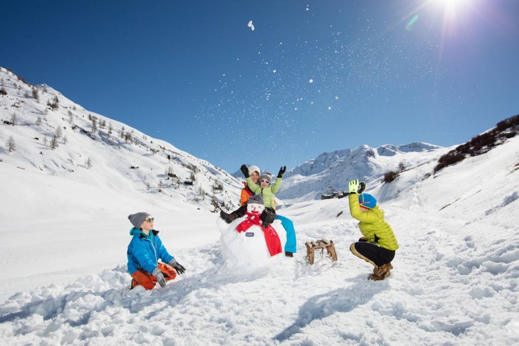 9 горнолыжных курортов для отдыха с детьми