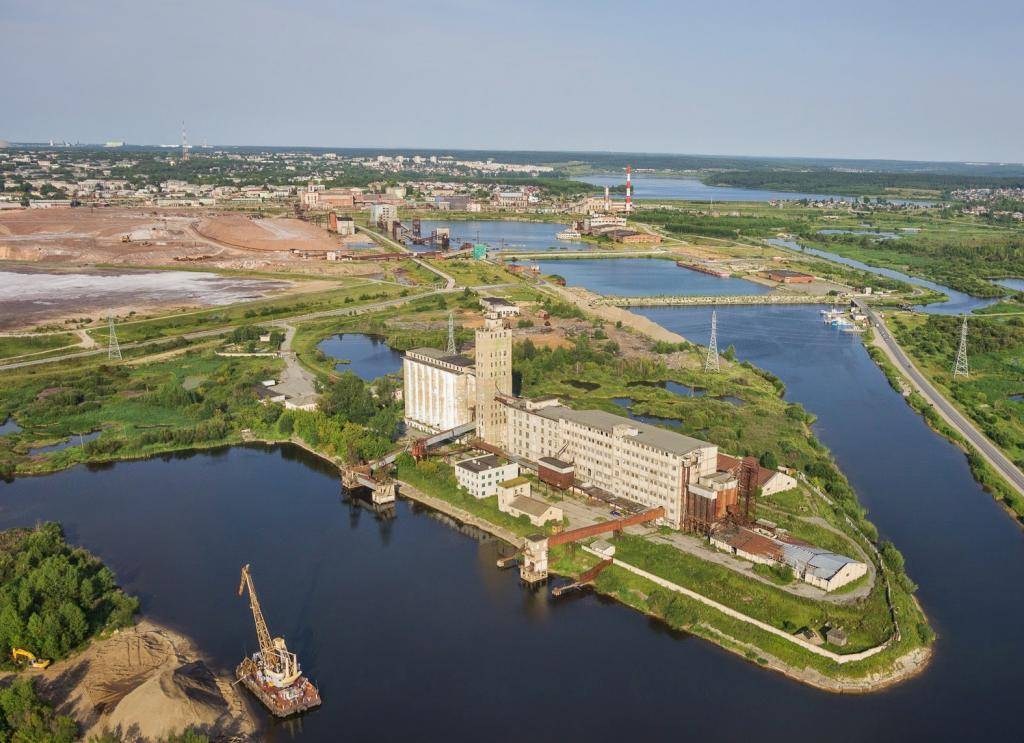 Уральские озёра-провалы, или как российский город березники сегодня уходит под землю
