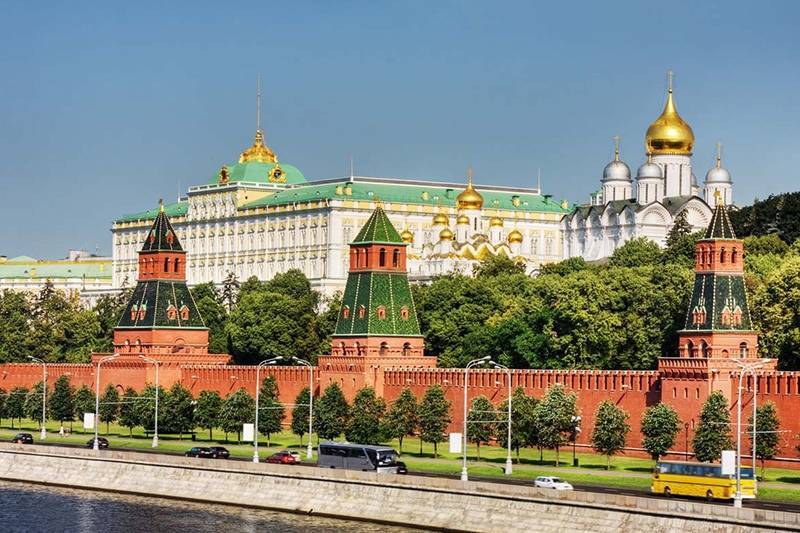 В каких городах россии есть кремль? ???? искусство