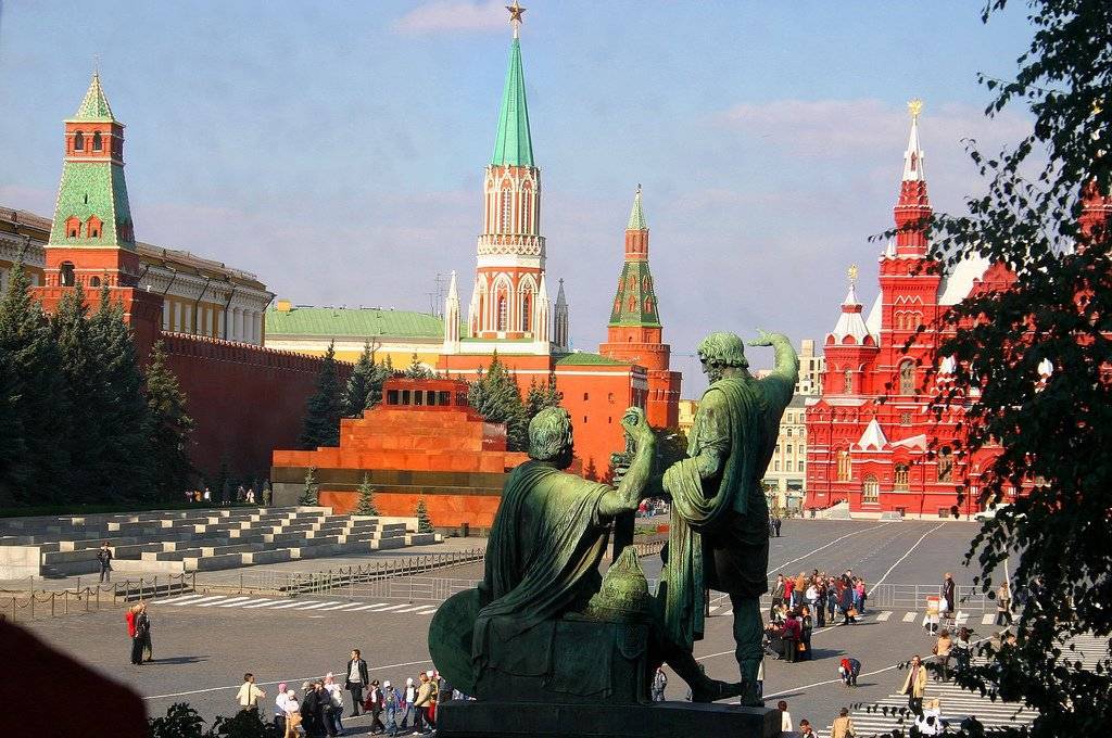 Красная площадь — главная достопримечательность россии