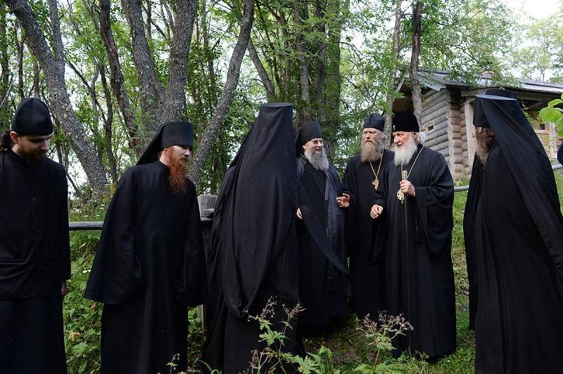 Монастыри в центральном районе россии