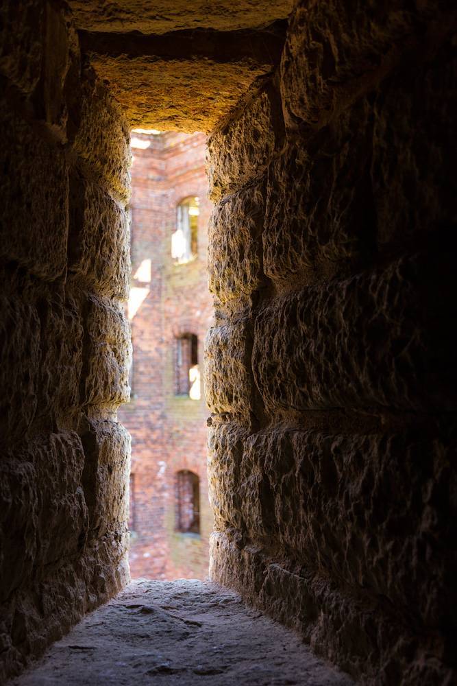Шлиссельбургская крепость – древнейшее сооружение на ореховом острове под санкт-петербургом