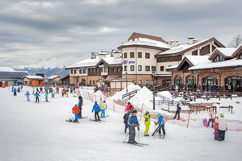 Где покататься на лыжах на новый год 2020: российские горнолыжные курорты