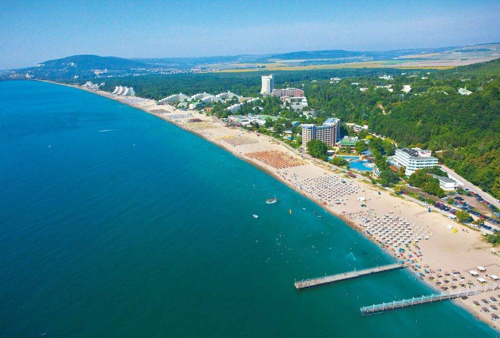 Отдых на черном море может быть дорогим. где дешевле: 10 наших курортов для экономных туристов