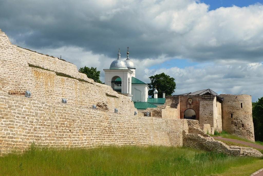 Старинные крепости псковской земли